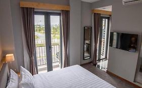 Redpine Boutique Hotel